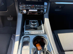 https://vehicle.imgix.net/4334283/33701fad-a585-45f7-8ad2-55ee6259d89c.jpg