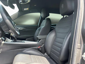 https://vehicle.imgix.net/4334309/4c7cbd1b-72e9-4907-b423-9fb780c0ddc4.jpg