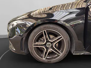 Mercedes-Benz A 180 AMG Line