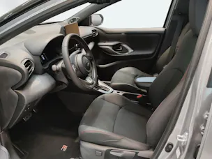 Toyota Yaris 1.5 VVT-i HSD GR Sport