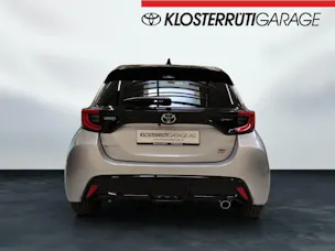 Toyota Yaris 1.5 VVT-i HSD GR Sport