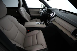Fahrzeugbild VOLVO XC90 2.0 T8 TE Ultra Dark eAWD