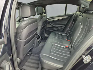 BMW M550i xDrive (CH)
