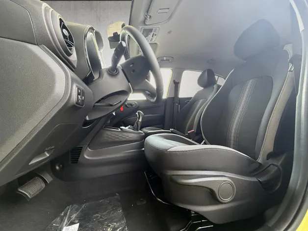 Hyundai i10 1.2 Amplia Aut.