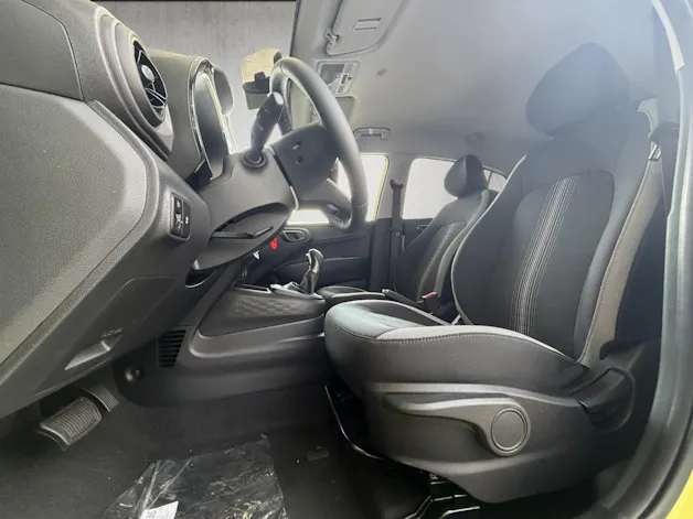 Hyundai i10 1.2 Amplia Aut.