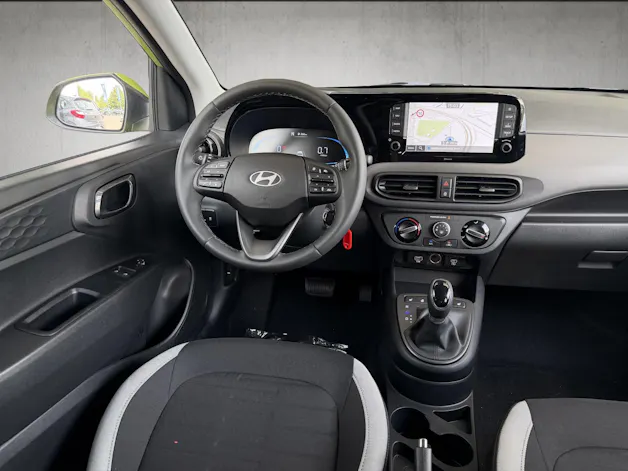 Hyundai i10 1.2 Amplia Aut.