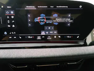 Audi Q6 e-tron S line quattro