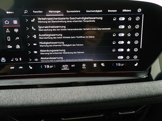 Audi Q6 e-tron S line quattro