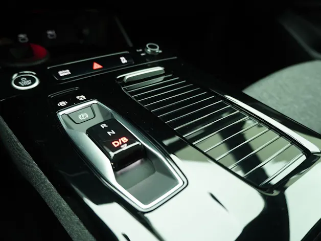 Audi Q6 e-tron S line quattro