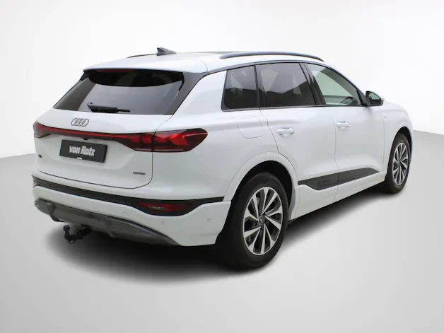 Audi Q6 e-tron S line quattro