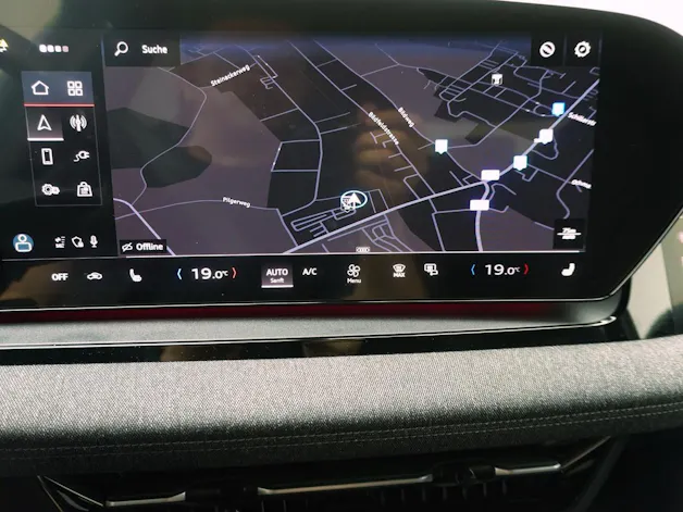 Audi Q6 e-tron S line quattro