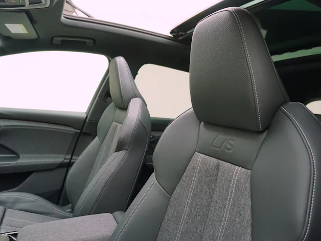 Audi Q6 e-tron S line quattro
