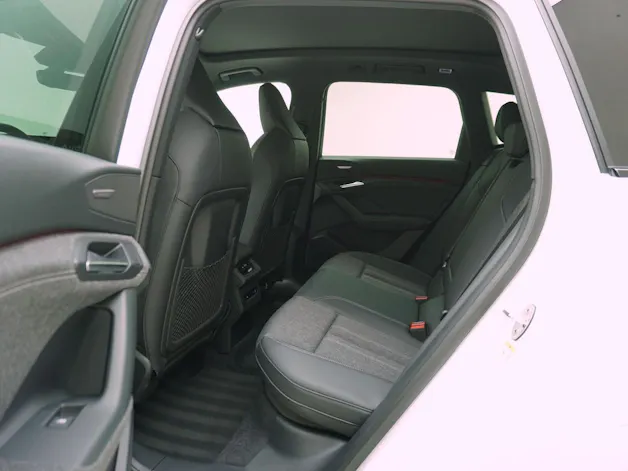 Audi Q6 e-tron S line quattro
