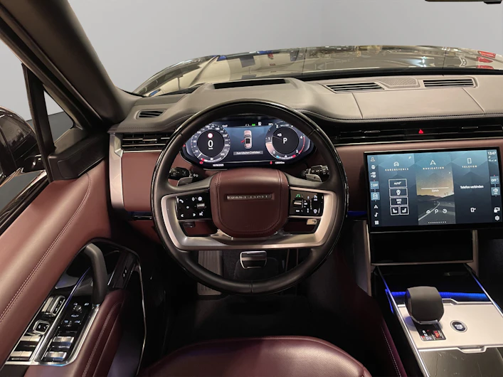 Fahrzeugbild LAND ROVER RANGE ROVER