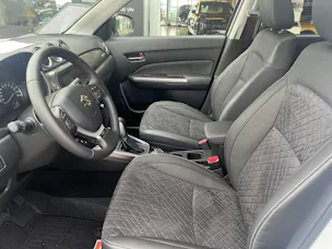 Suzuki Vitara 1.4 T Sakura Top Hybrid 4x4