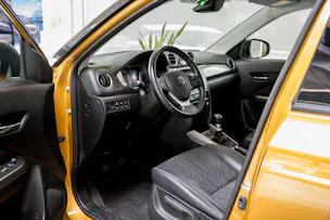 Suzuki Vitara 1.4 T Compact Top Hybrid 4x4