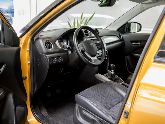 Suzuki Vitara 1.4 T Compact Top Hybrid 4x4