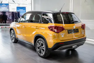 Suzuki Vitara 1.4 T Compact Top Hybrid 4x4