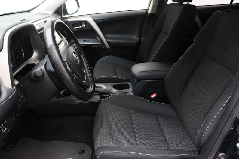 image du véhicule TOYOTA RAV-4