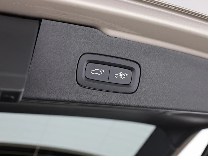 Fahrzeugbild VOLVO V60