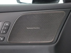 Fahrzeugbild VOLVO V60 2.0 T6 TE Ultra Dark eAWD