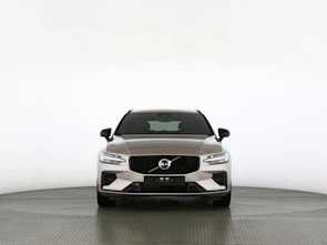 Fahrzeugbild VOLVO V60 2.0 T6 TE Ultra Dark eAWD