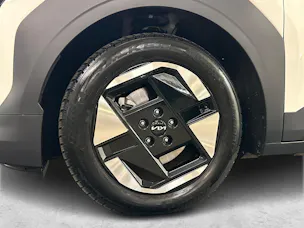 Kia EV3 81 kWh Earth