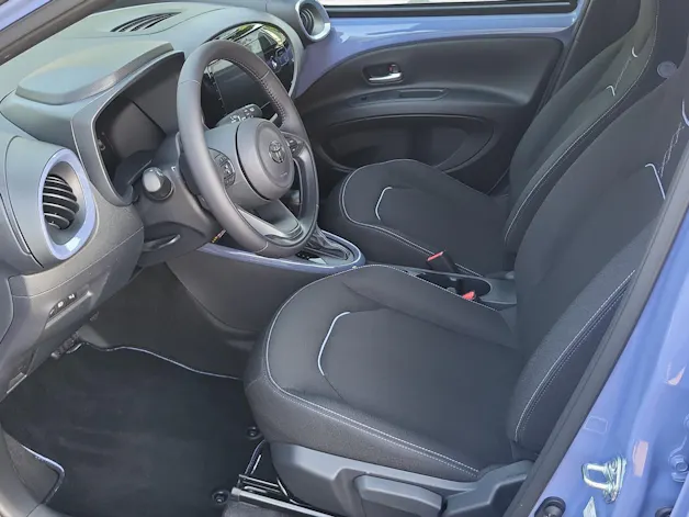 Toyota Aygo X 1.5 VVT-i HSD Trend
