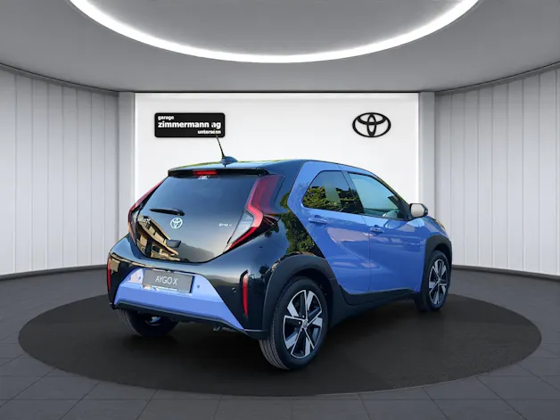 Toyota Aygo X 1.5 VVT-i HSD Trend