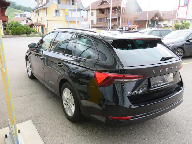 Škoda Octavia Combi 2.0 TDI Ambition 4x4 DSG