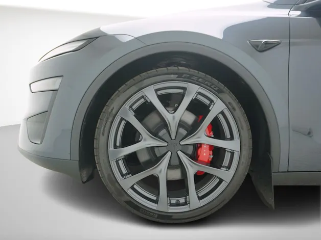 Tesla Model Y Performance AWD
