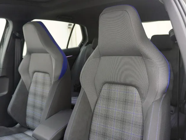 VW Golf VIII 1.5 TSI Plug-in-Hybrid GTE DSG
