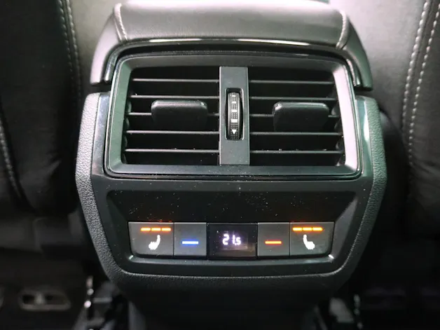 SKODA Karoq 1.5 TSI DSG Sport Line