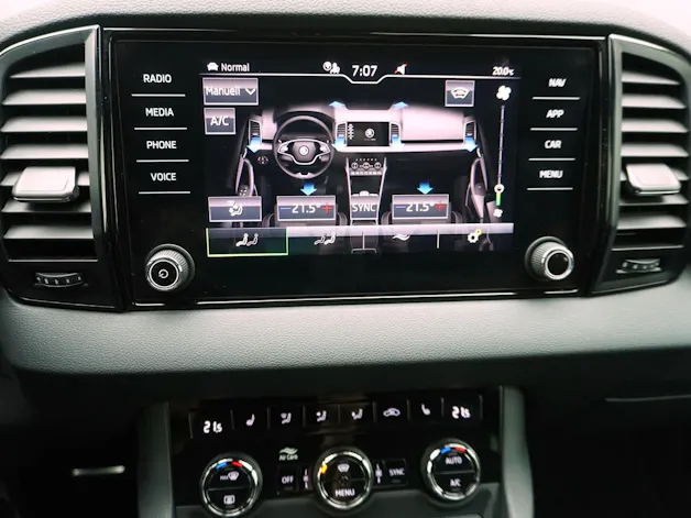 Škoda Karoq 1.5 TSI DSG Sport Line