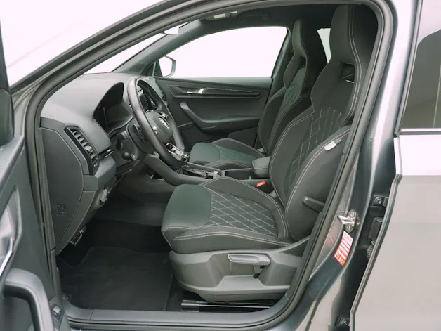 SKODA Karoq 1.5 TSI DSG Sport Line