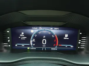 SKODA Karoq 1.5 TSI DSG Sport Line