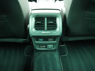 VW Tiguan 2.0 TSI DSG R-Line 4Motion