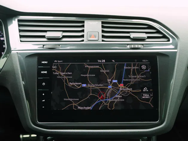 VW Tiguan 2.0 TSI DSG R-Line 4Motion