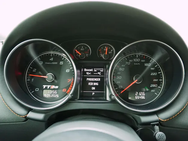 Audi TT RS Roadster 2.5 TFSI quattro S-Tronic