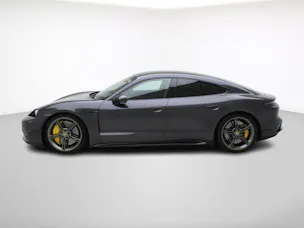 Porsche Taycan Turbo