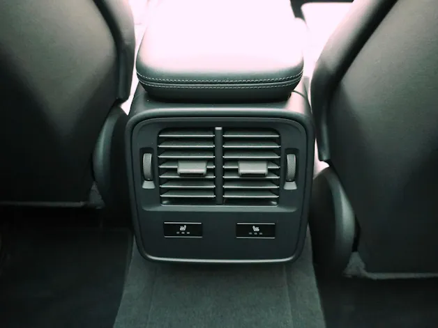 Porsche Taycan Turbo