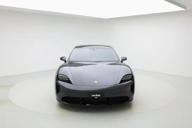 PORSCHE Taycan Turbo