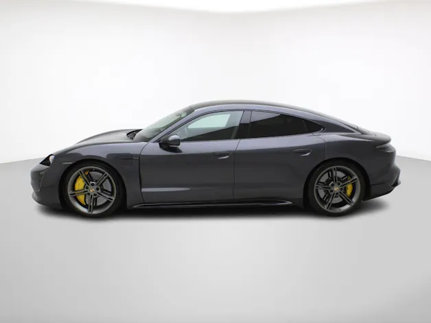 Porsche Taycan Turbo