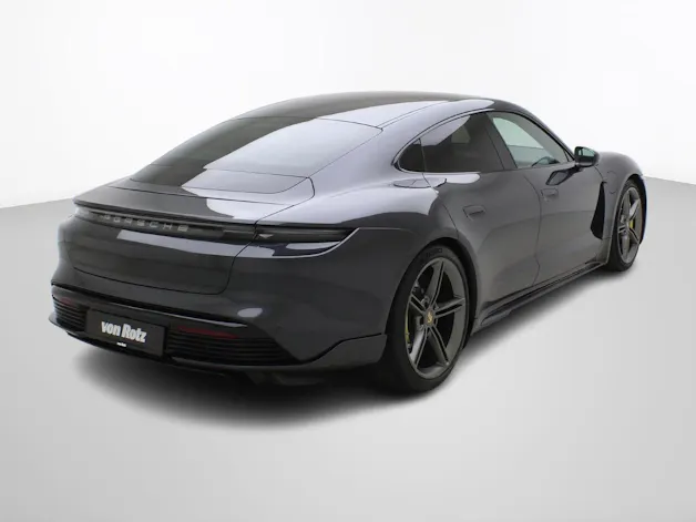 Porsche Taycan Turbo