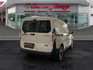 Ford E-Transit Courier Van Trend