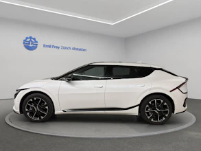 https://vehicle.imgix.net/4334721/582654c8-c102-4857-9f59-102dee0ca92d.jpg