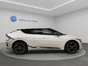 https://vehicle.imgix.net/4334721/d1456937-3fdf-43e2-a21e-1560ca69897e.jpg