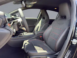 MERCEDES-BENZ A 200 Night Star AMG Line