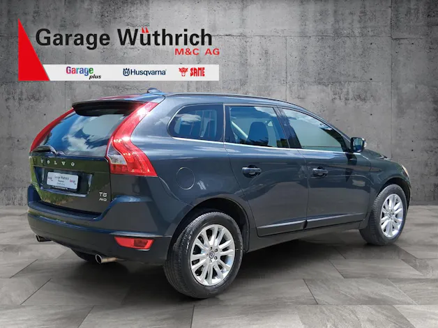 Volvo XC60 3.0 T6 Momentum AWD