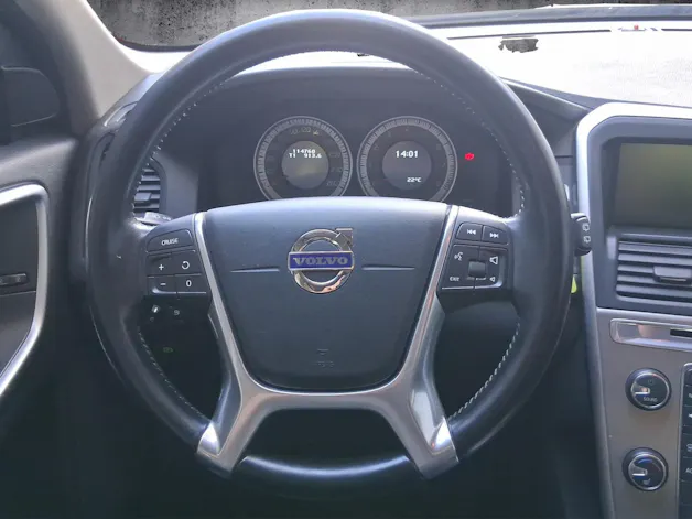 Volvo XC60 3.0 T6 Momentum AWD